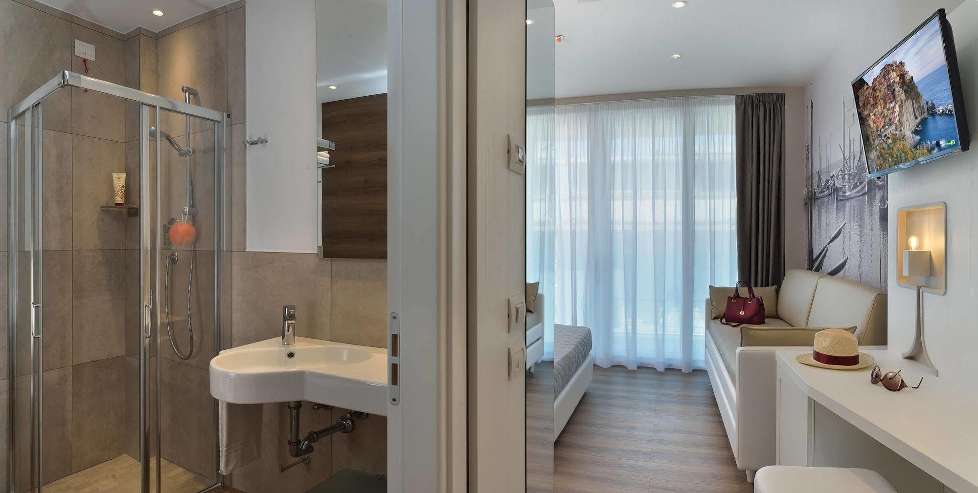 Embassy Hotel & Spa Cattolica Exterior photo